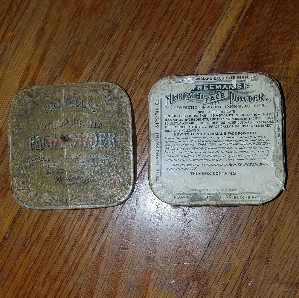 Freeman's face powder box from the 1920's.